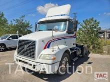 2014 Volvo VNM Day Cab