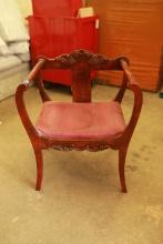 Savanorola Style Chair