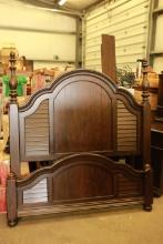 Haverty Furniture 3 Piece Queen Size Bedroom Set