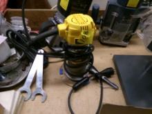 DeWalt Corded Router (Basement)