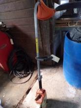 Stihl Currved Shaft Weed Eater (Middle Barn)