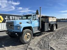 1987 Ford F800 Tack Truck