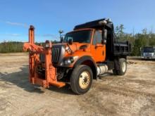 2011 INTERNATIONAL 7400SFA 4X2 SINGLE AXLE DUMP TRUCK VIN: 1HTWDAAR3BJ313688