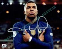 Kylian Mbappé Paris Saint-Germain  Autographed 8x10 Photo GA coa