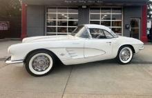 1961 Chevrolet Corvette Fuelie