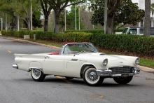 1957 Ford Thunderbird