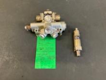 (LOT) ECLIPSE GEAR SELECTOR VALVE & DUNLOP BRAKE PRESSURE SWITCH DAP00108-01 (BOTH NEED REPAIR)