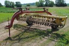 New Holland 258 Rolabar Hay rake, always shedded