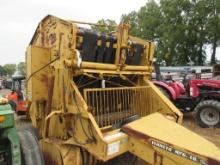 Vermeer 605 Super G Round Baler