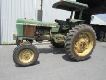 JD 2640  Tractor