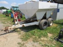 Willmar Super 500 Fertilizer Spreader