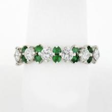 Vintage 18K White Gold 1.7 ctw Prong Large Round Diamond Emerald Wedding Band Ri