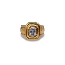 Heavy 18k Yellow Gold Sapphire Ring