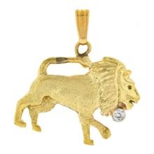 Vintage 14K Gold Detailed Textured Detailed Lion w/ Bezel Diamond Charm Pendant