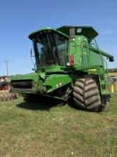 JOHN DEERE 9610 COMBINE PRWD