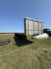 1976 25' ALUMINUM TRAILER