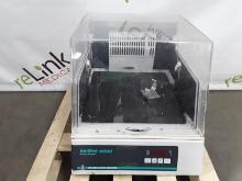 New Brunswick Scientific INNOVA 4000 Incubator Shaker - 422011