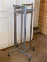 Rolling Adjustable Rack