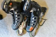 Roller blades size 8 Please bring a bag or box for your items. ...