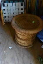 Wicker stool