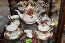 Royal Albert Old Country Rose Tea Set Please bring paper and boxes for your items.