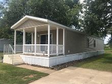 2009 16ftx76ft MFG Home (Rented Lot)