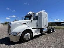 2014 PETERBILT 386 T/A SLEEPER TRUCK