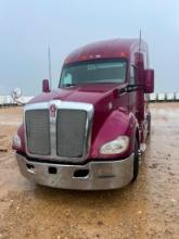 2014 Kenworth T680 Sleeper Truck, Cummins Engine