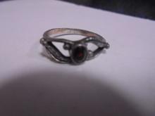 Ladies Sterling Silver & Garnet Ring