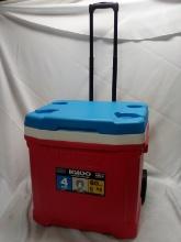 IGLOO Latitude 60 Roller 94 Can Capacity Rolling Cooler- MSRP $59.99