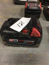 MILWAUKEE M18 BATTERY