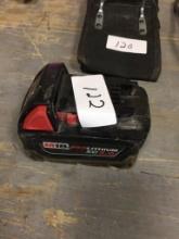 MILWAUKEE M18 BATTERY