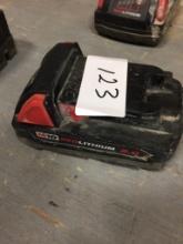 MILWAUKEE M18 BATTERY