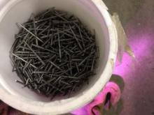 CONTAINER OF STAINLESS RIVETS