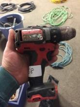 MILWAUKEE M18 DRILL