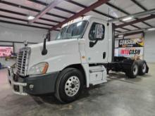 2016 Freightliner Cascadia 125 Day Cab Truck Tractor