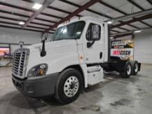 2018 Freightliner Cascadia 125 Day Cab Truck Tractor