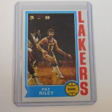 1974-75 TOPPS #31 PAT RILEY LOS ANGELES LAKERS