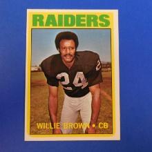 1972 TOPPS FOOTBALL #28 WILLIE BROWN OAKLAND RAIDERS SHARP