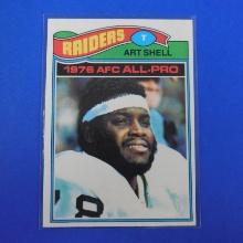 1977 TOPPS FOOTBALL #270 ART SHELL OAKLAND RAIDERS SHARP