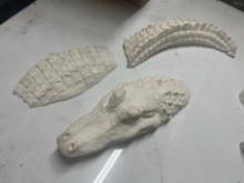 ALLIGATOR DÉCOR - CUSTOM PLASTER, UNPAINTED 3 PIECE SET