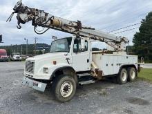 2002 Freightliner FL80 Digger-Derrick (PARTS OR REPAIR)