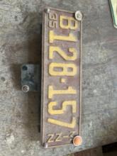 1935 license plate with mount