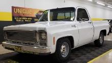 1977 Chevrolet Silverado C10, 350 V8!