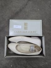 Carriage Court Womens Size 9W