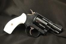 Custom Engraved Smith & Wesson 80s S&W Model 36 Chief's Special .38 Spl 1 7/8” DA Snub Nose Revolver