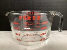 Pyrex 8 Cup Measuring Cup