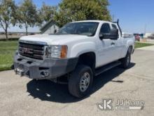 (Dixon, CA) 2013 GMC Sierra 2500HD 4x4 Pickup Truck Runs & Moves)( Check Tire Monitor System Warning