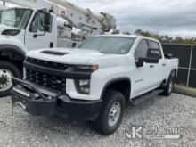 (Covington, LA) 2021 Chevrolet Silverado 2500HD 4x4 Crew-Cab Pickup Truck Jump to Start) (Runs & Mov