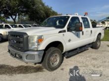 (Riviera Beach, FL) 2015 Ford F350 4x4 Crew-Cab Pickup Truck Runs & Moves)( Body & Paint Damage)(FL